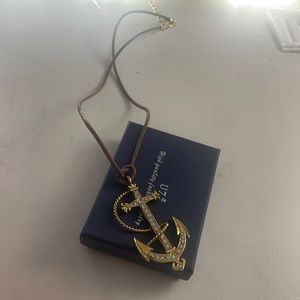 Pavé diamond anchor charm necklace
